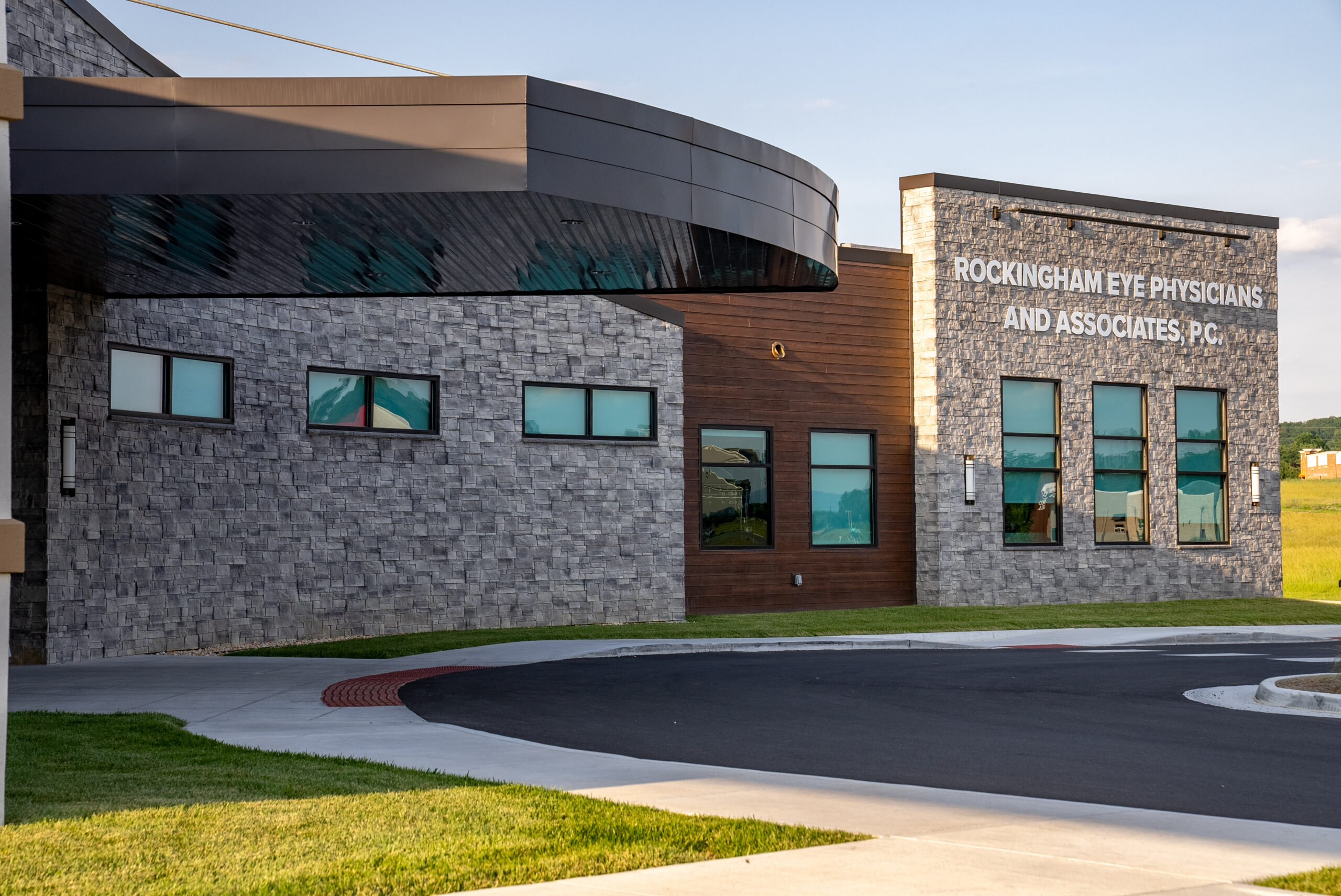 Rockingham-Eye-Physicians-Building-Exterior4_2022-06-06