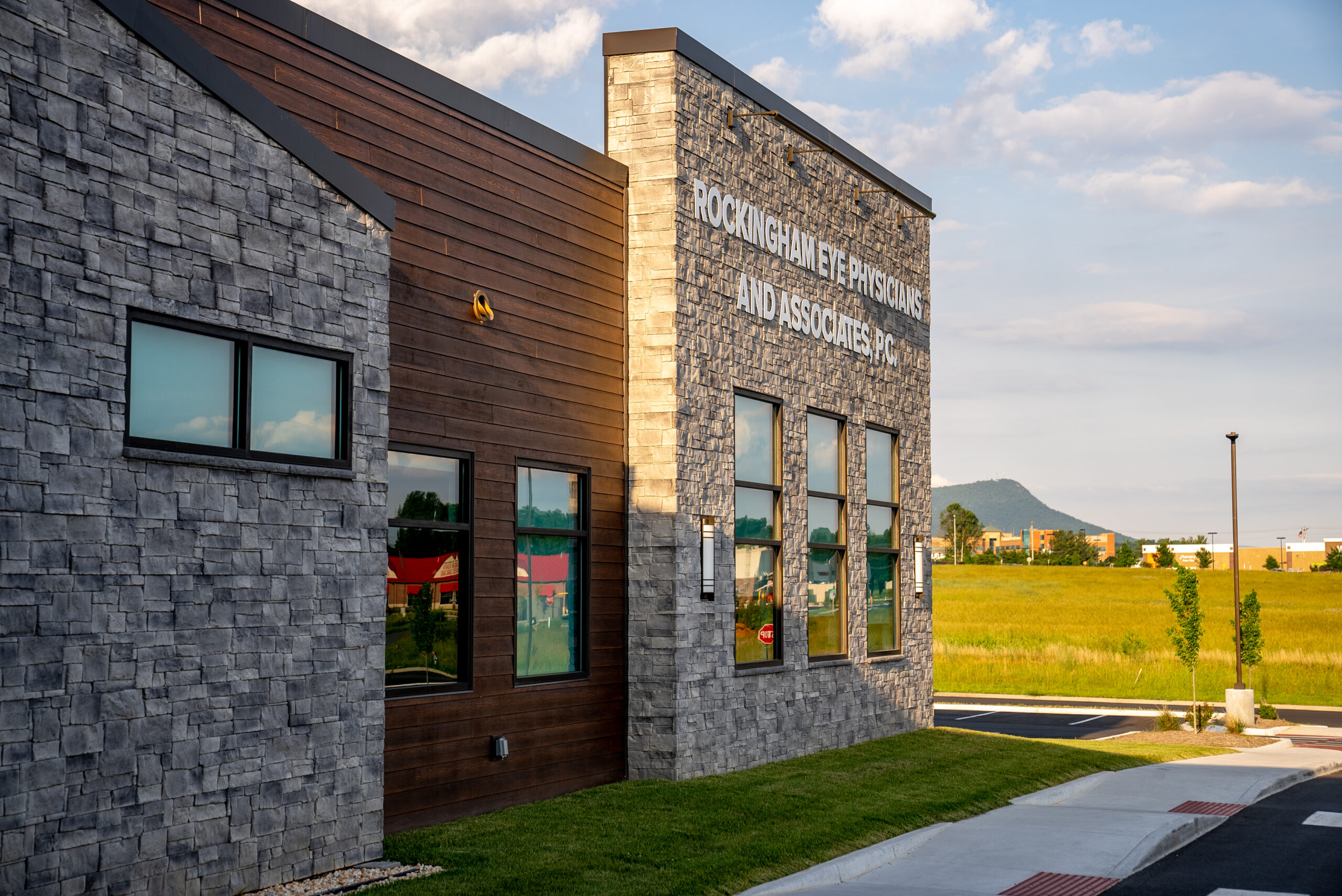 Rockingham-Eye-Physicians-Building-Exterior6_2022-06-06