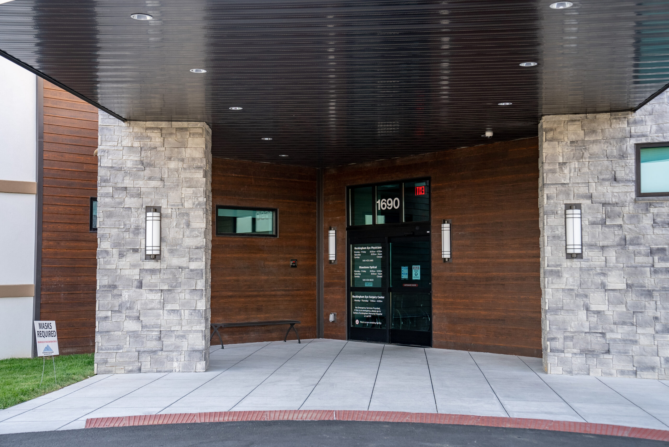 Rockingham-Eye-Physicians-Building-Exterior9_2022-06-06